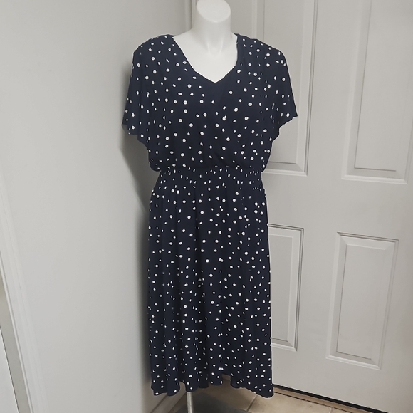 Lane Bryant Plus Size Navy White Polka Dot Dress - Picture 1 of 5